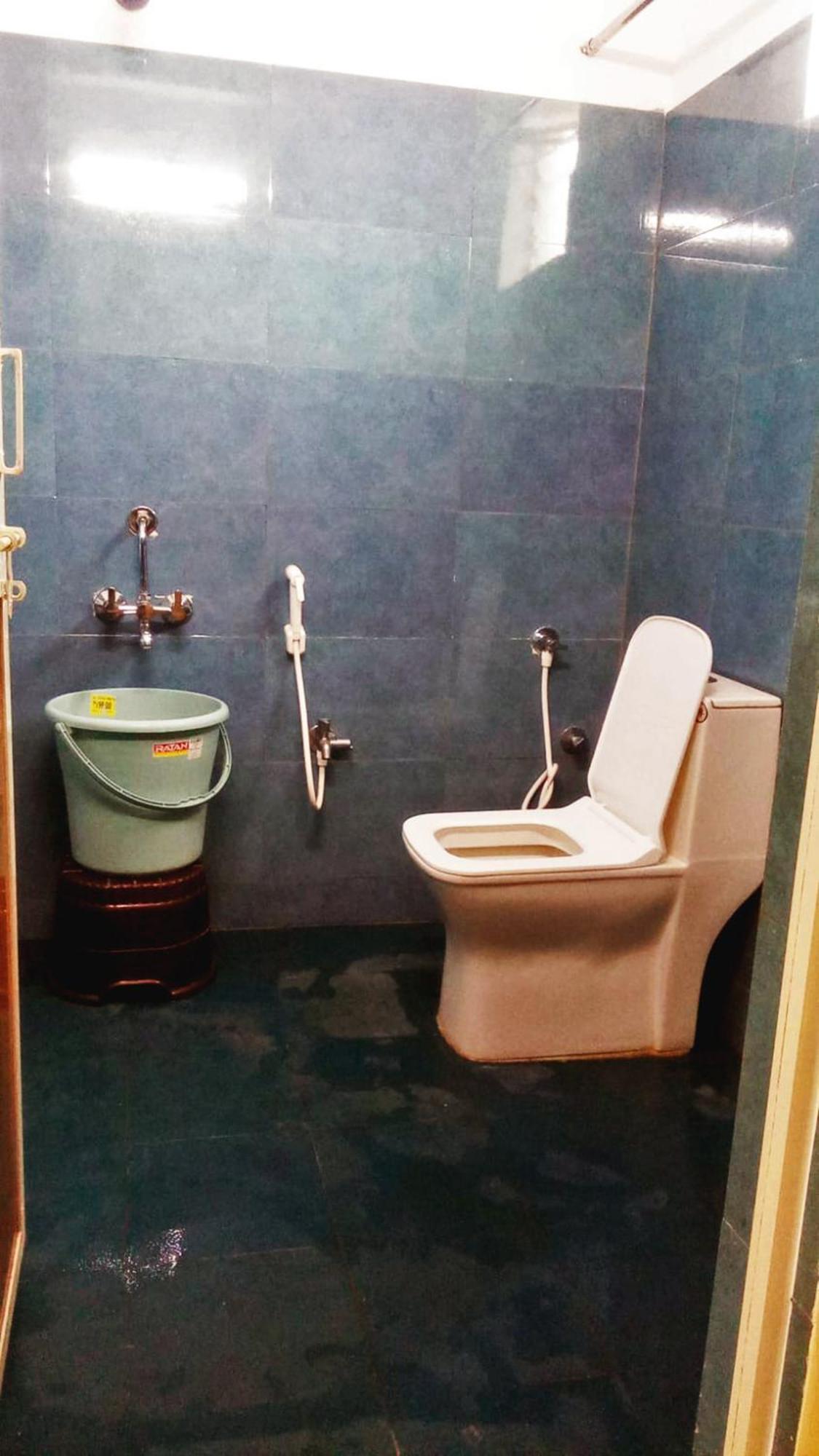 Udupi Deluxe Lodge Gulbarga Kalaburagi Exteriér fotografie
