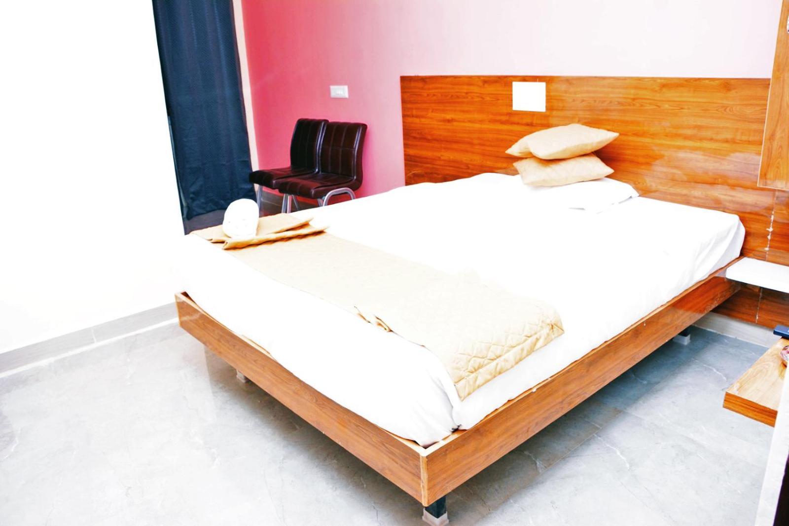 Udupi Deluxe Lodge Gulbarga Kalaburagi Exteriér fotografie