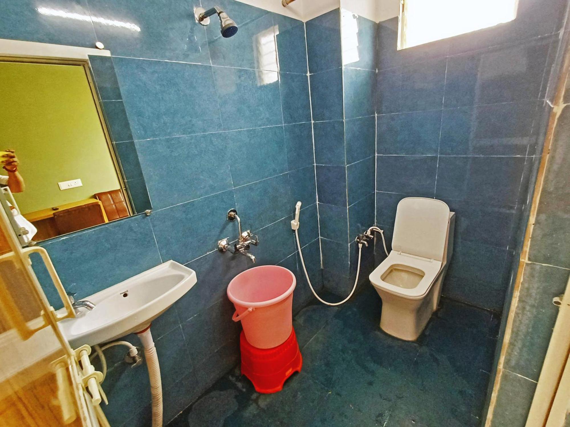 Udupi Deluxe Lodge Gulbarga Kalaburagi Exteriér fotografie