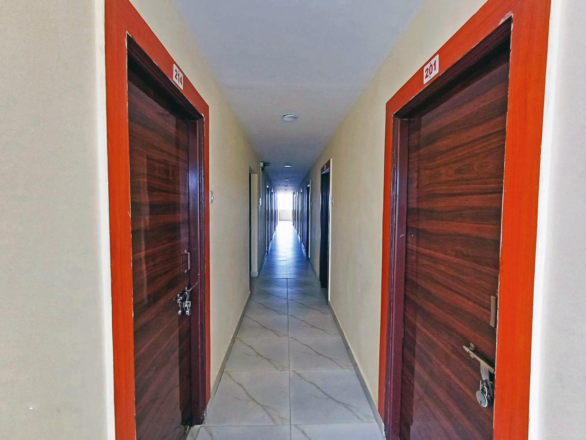 Udupi Deluxe Lodge Gulbarga Kalaburagi Exteriér fotografie